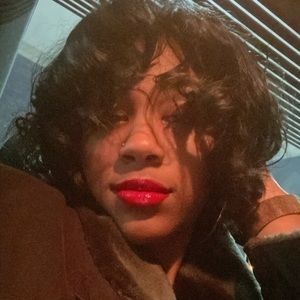 Meet your Posher, Mellisa